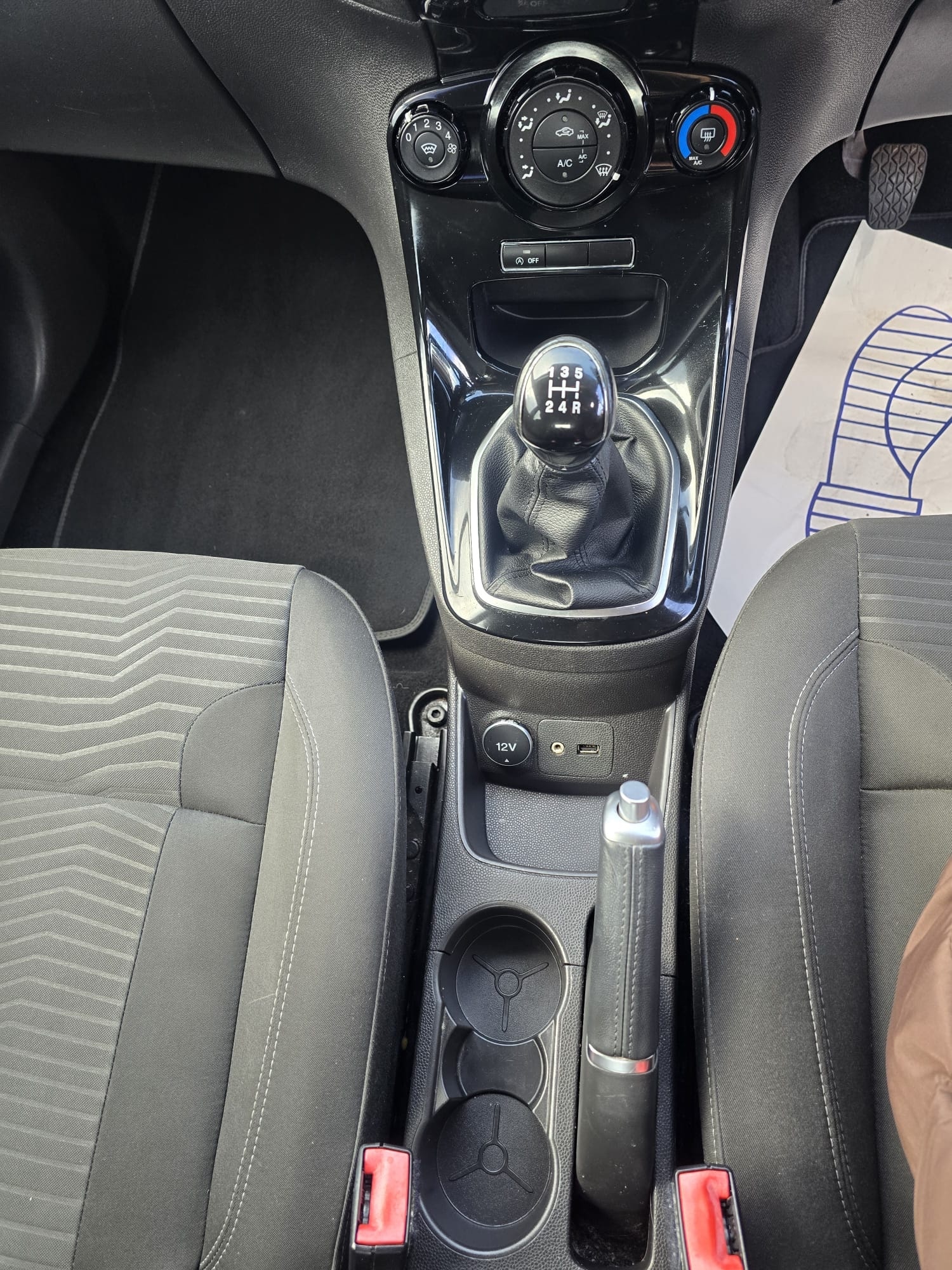 Used Ford Fiesta 2015 for sale - 76232734: Photo 12