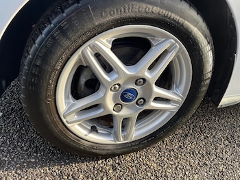 Used Ford Ka+ 2017 for sale - 77225485: Photo