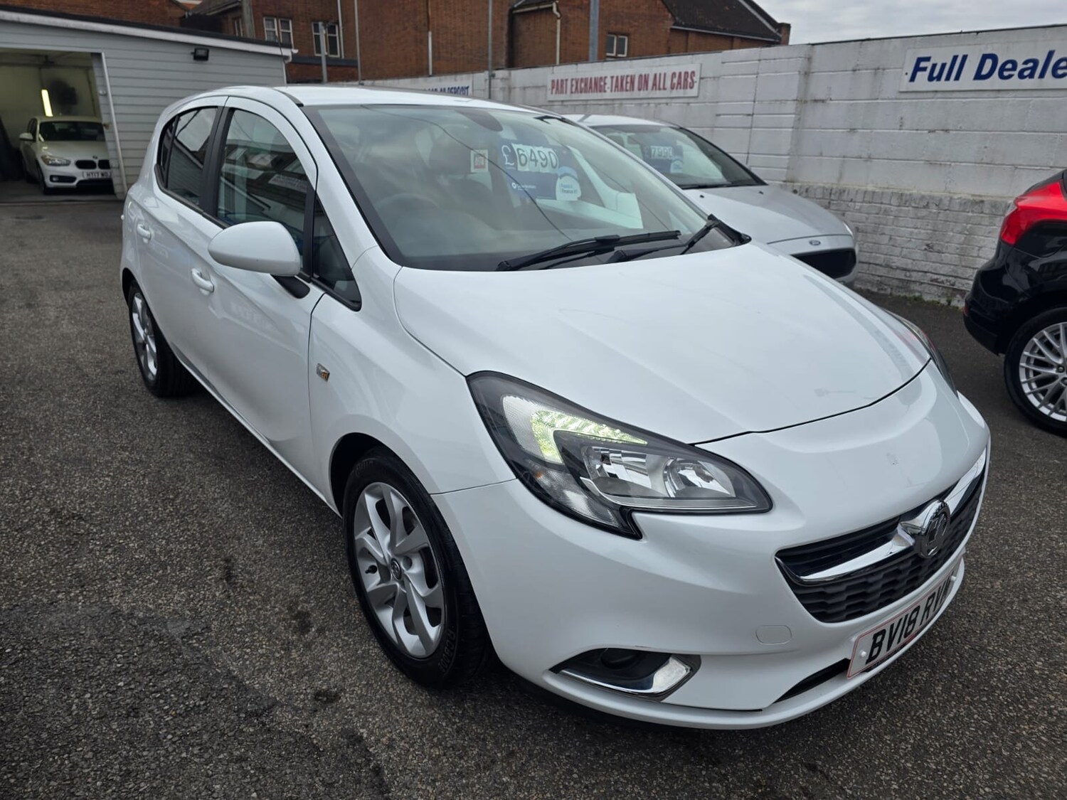 Used Vauxhall Corsa 2018 for sale - 76232715: Photo 3
