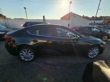 Used Mazda Mazda3 2015 for sale - 77874555: Photo