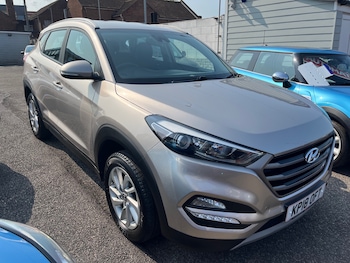 Hyundai - TUCSON