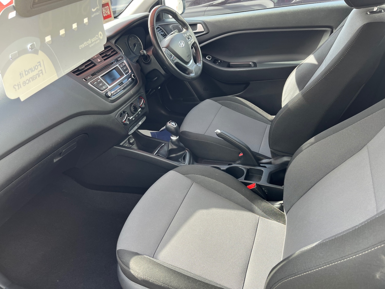 Used Hyundai i20 2015 for sale - 75289443: Photo 13