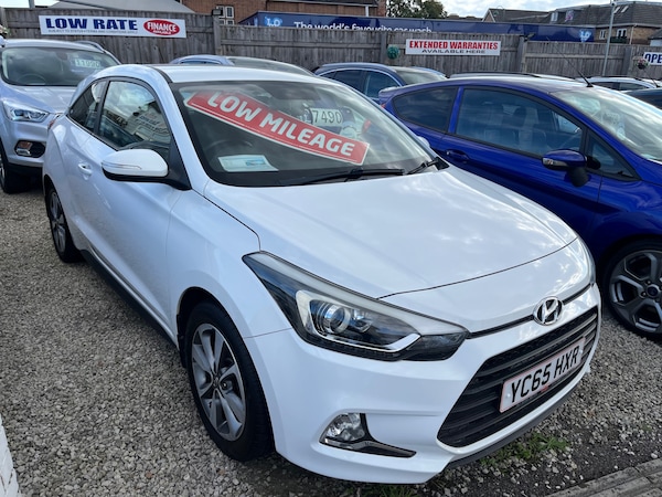 Used Hyundai i20 2015 for sale - 75289443: Photo 2