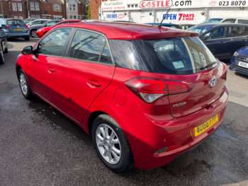 Used Hyundai i20 2016 for sale - 74883707: Photo