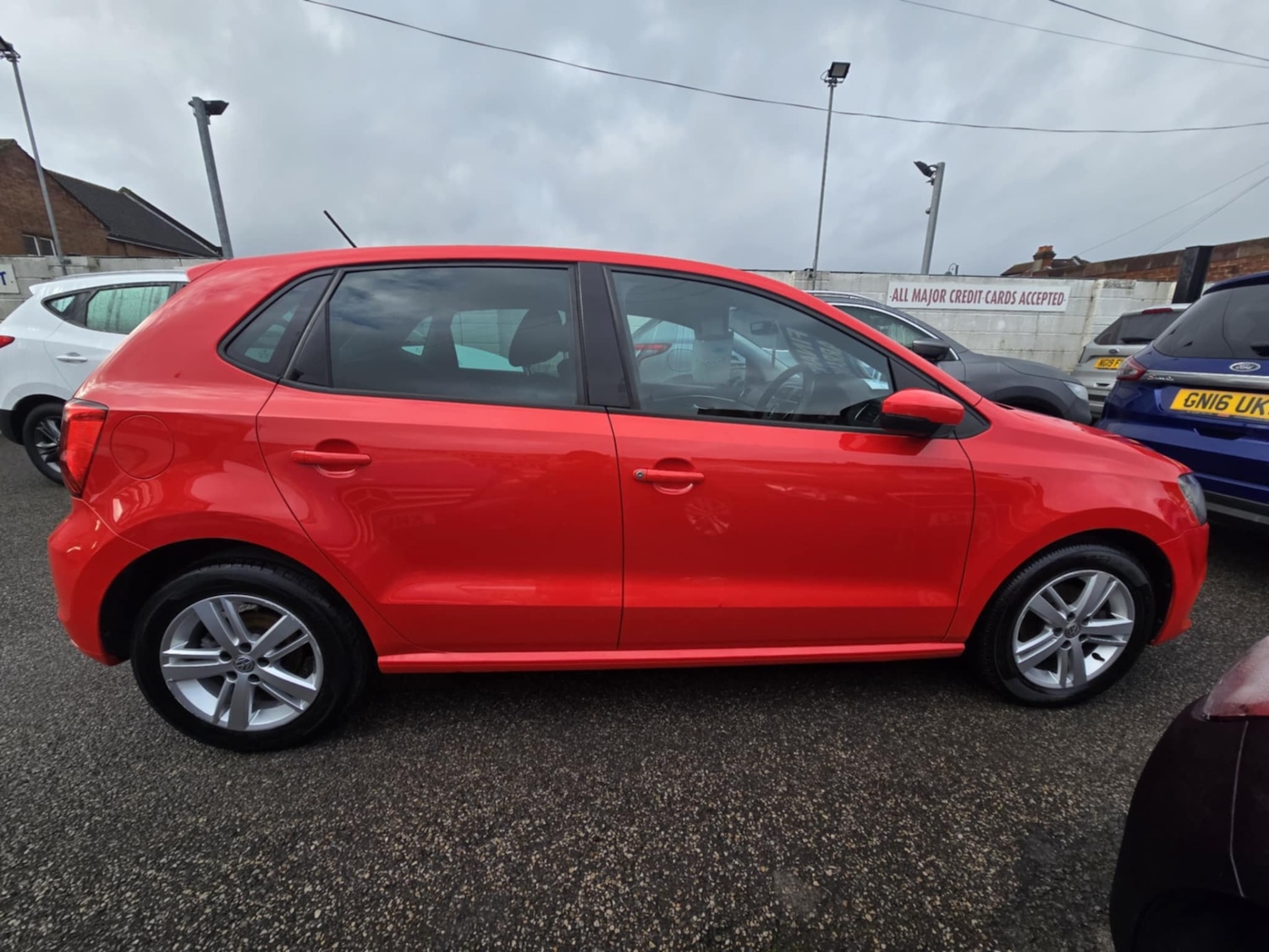 Used Volkswagen Polo 2016 for sale - 77225931: Photo 4