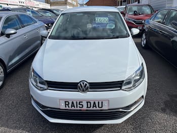 Used Volkswagen Polo 2015 for sale - 79656543: Photo