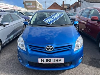 Used Toyota Auris 2011 for sale - 79599888: Photo