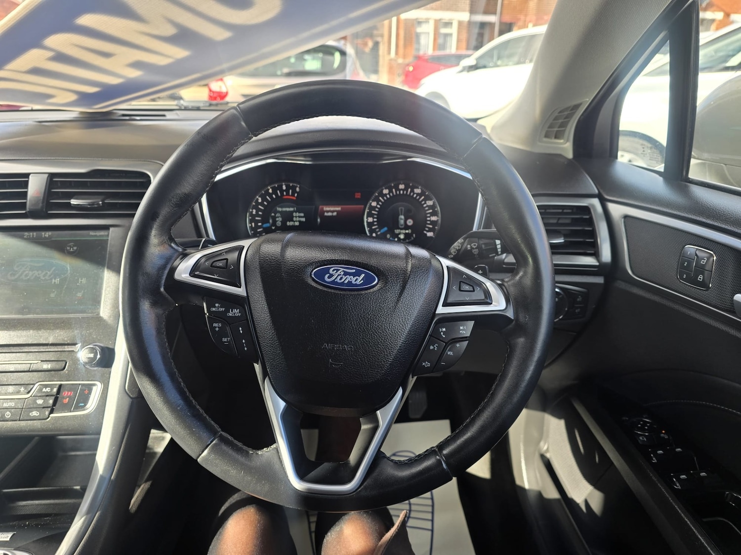 Used Ford Mondeo 2015 for sale - 76305689: Photo 11