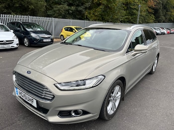 2015 (15) - 2.0 TDCi Titanium 5dr Powershift