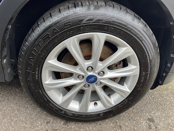 Used Ford Kuga 2016 for sale - 77877204: Photo