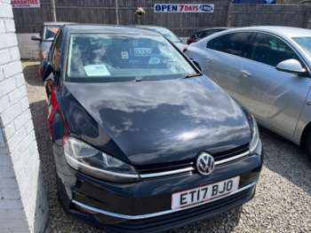 Used Volkswagen Golf 2017 for sale - 74729814: Photo