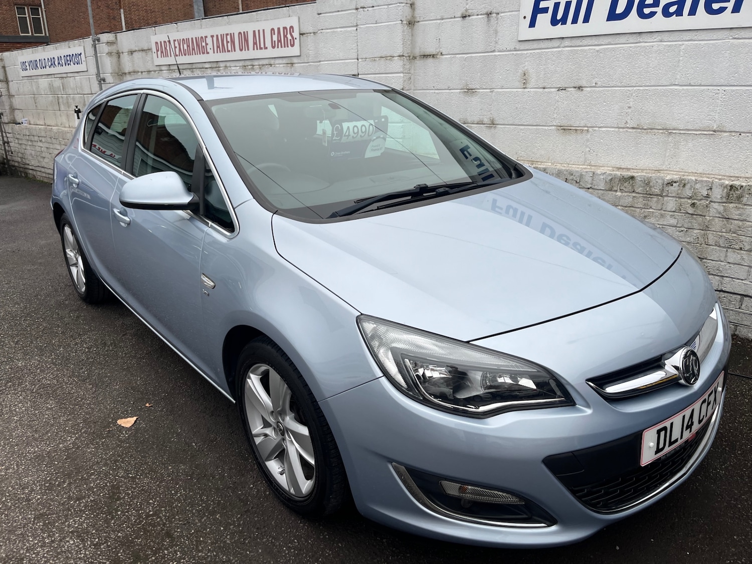 Used Vauxhall Astra 2014 for sale - 76299041: Photo 1