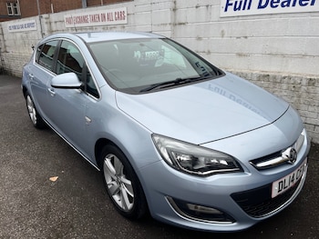 2014 (14) - 1.6i 16V SRi 5dr
