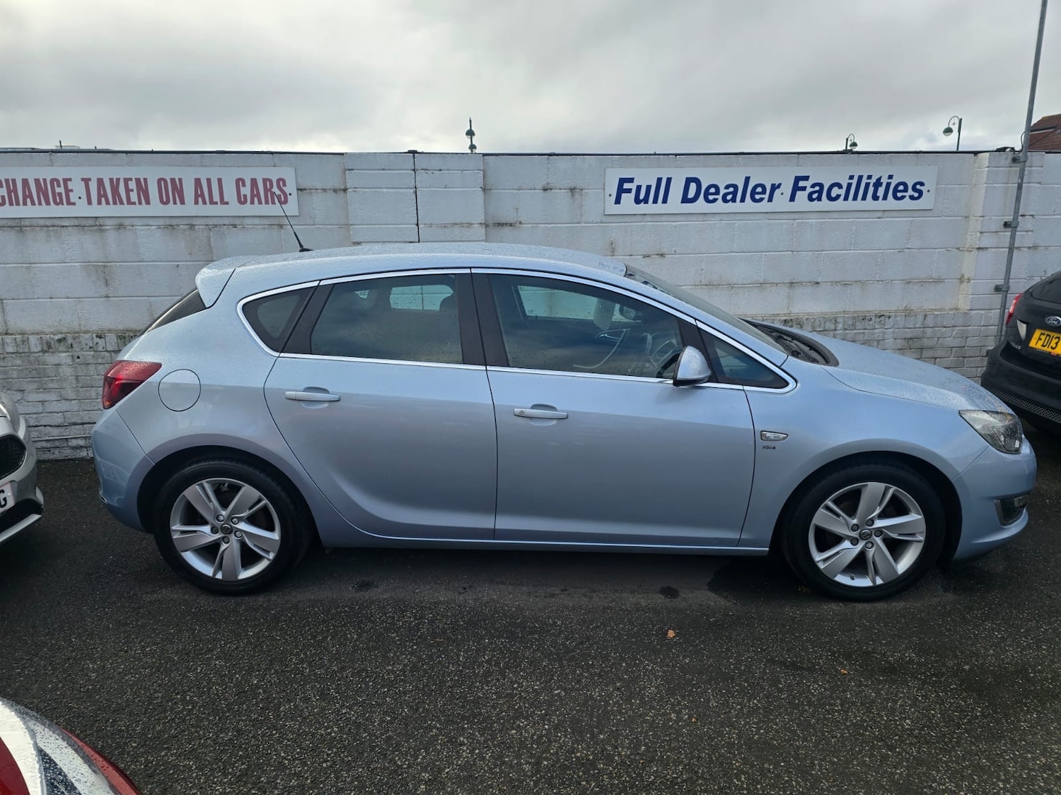 Used Vauxhall Astra 2014 for sale - 76299041: Photo 3