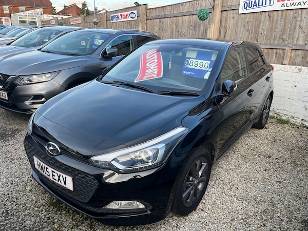 Used Hyundai i20 2015 for sale - 74607993: Photo 1