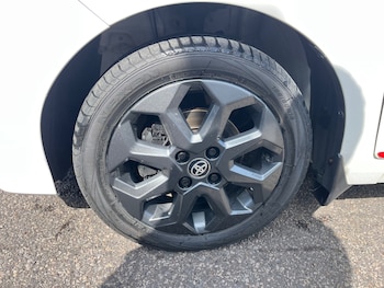 Used Toyota AYGO 2019 for sale - 78841449: Photo