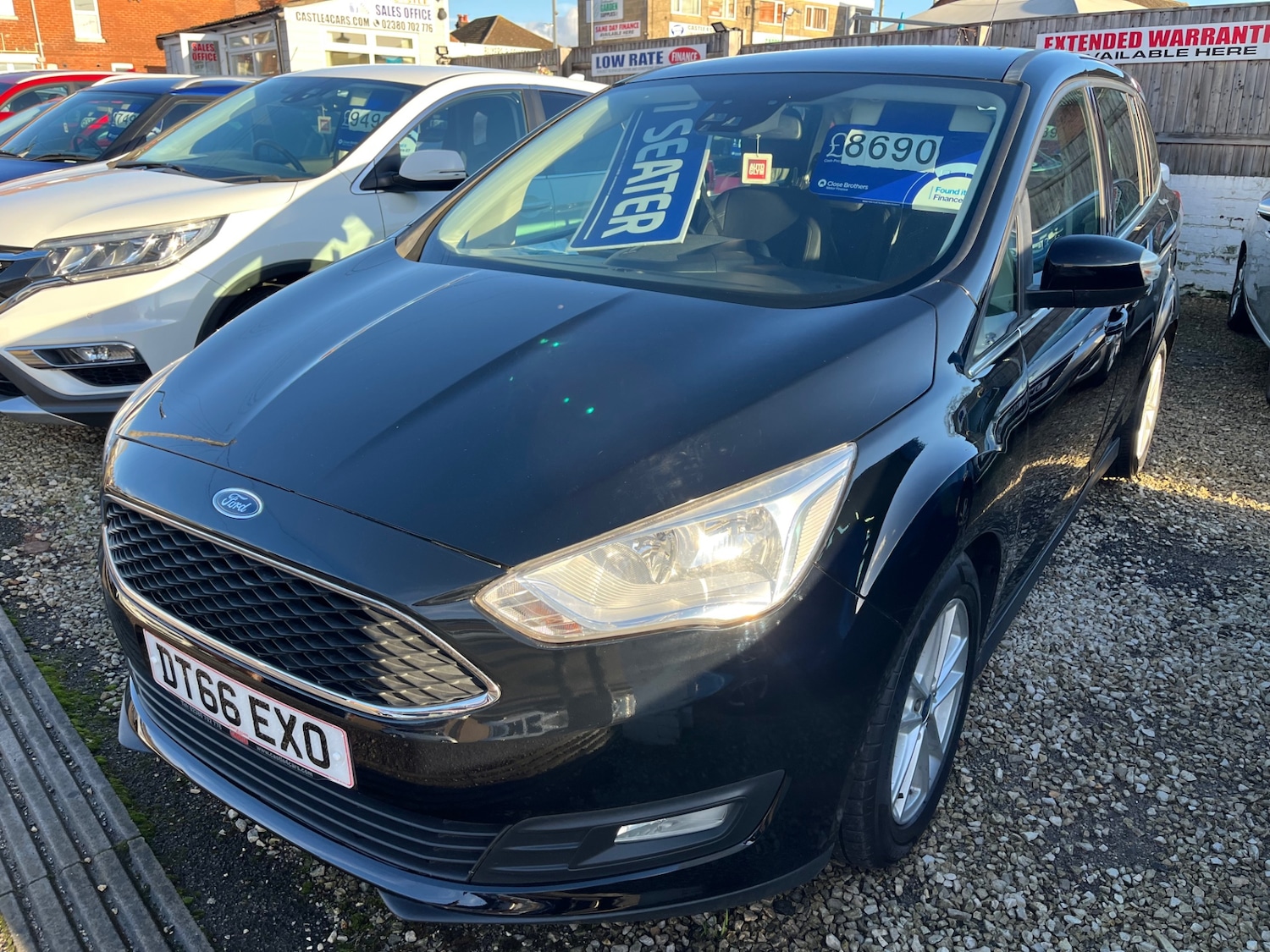 Used Ford Grand C-Max 2017 for sale - 77140956: Photo 2