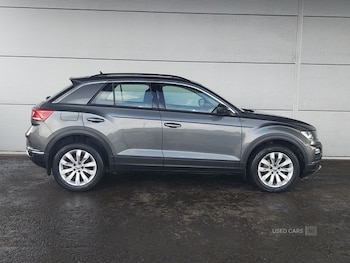 Used Volkswagen T-Roc 2019 for sale - 77854715: Photo