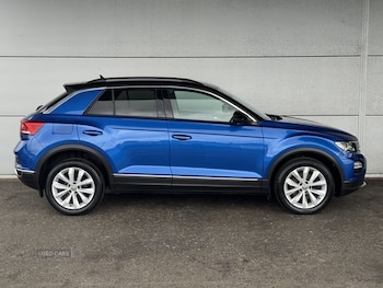 Used Volkswagen T-Roc 2018 for sale - 79591157: Photo