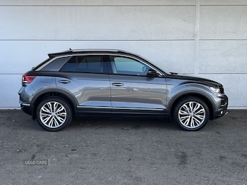 Used Volkswagen T-Roc 2020 for sale - 78385084: Photo