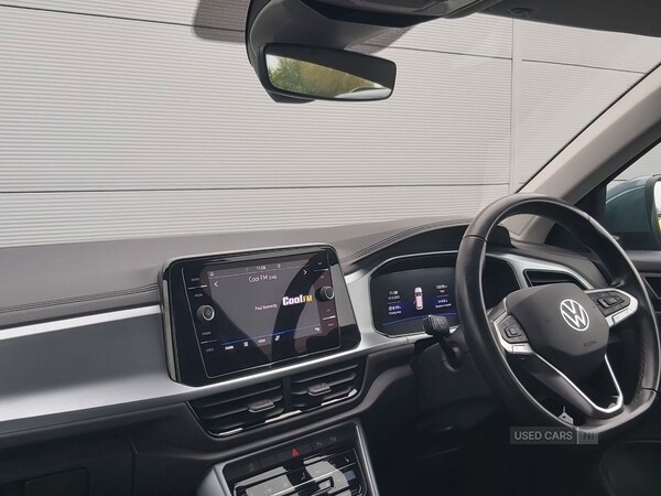 Used Volkswagen T-Roc 2022 for sale - 76260653: Photo 6