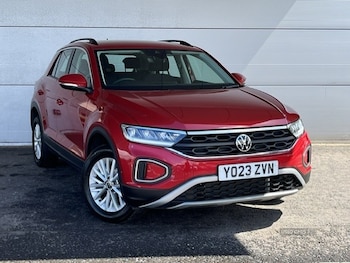 Used Volkswagen T-Roc 2023 for sale - 78602473: Photo