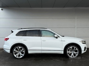 Used Volkswagen Touareg 2019 for sale - 76787200: Photo