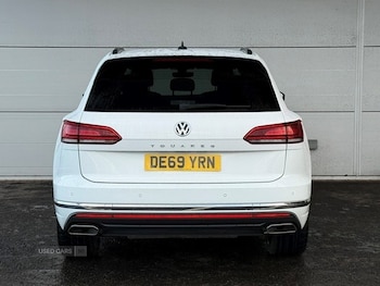 Used Volkswagen Touareg 2019 for sale - 76787200: Photo