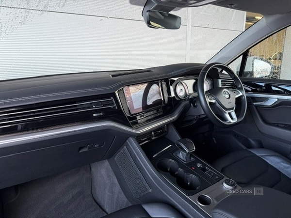Used Volkswagen Touareg 2019 for sale - 76787200: Photo 6