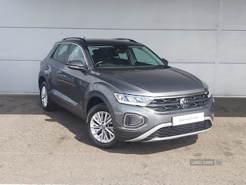 Used Volkswagen T-Roc 2022 for sale - 75647406: Photo