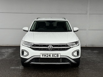 Used Volkswagen T-Roc 2024 for sale - 77469760: Photo