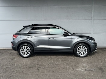 Used Volkswagen T-Roc 2025 for sale - 78831004: Photo