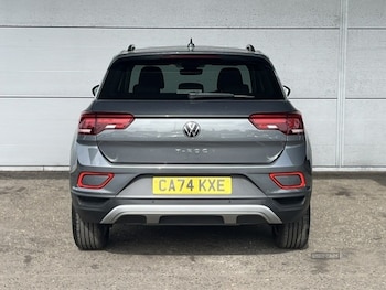 Used Volkswagen T-Roc 2025 for sale - 78831004: Photo