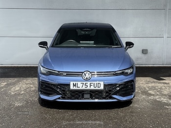 Used Volkswagen Golf 2025 for sale - 78823585: Photo