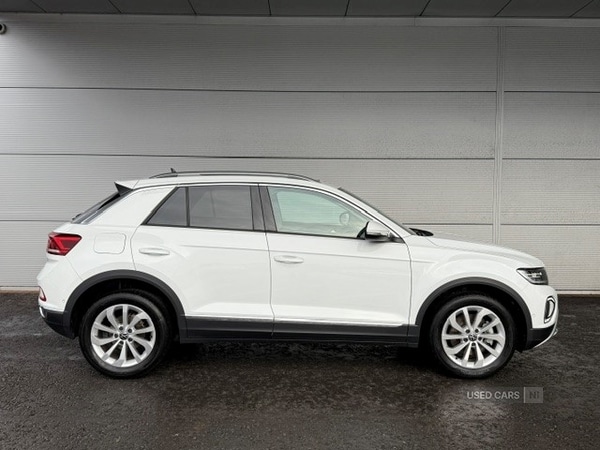 Used Volkswagen T-Roc 2023 for sale - 76551615: Photo 3