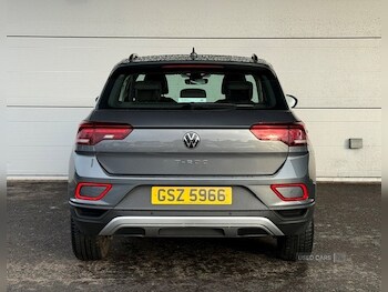 Used Volkswagen T-Roc 2022 for sale - 76825373: Photo