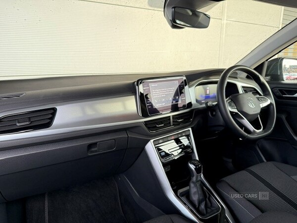 Used Volkswagen T-Roc 2022 for sale - 76825373: Photo 6