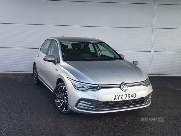 Used Volkswagen Golf 2021 for sale - 76522595: Photo 1