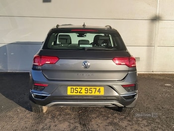 Used Volkswagen T-Roc 2020 for sale - 77017435: Photo