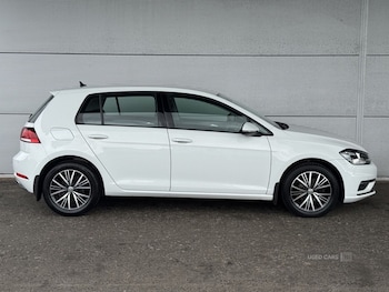 Used Volkswagen Golf 2018 for sale - 79541063: Photo
