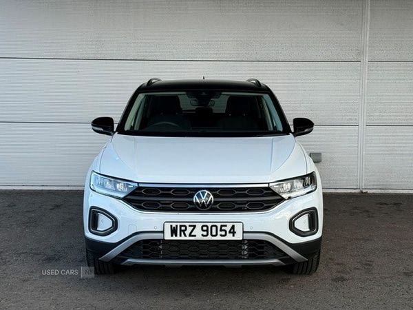 Used Volkswagen T-Roc 2025 for sale - 76690520: Photo 2