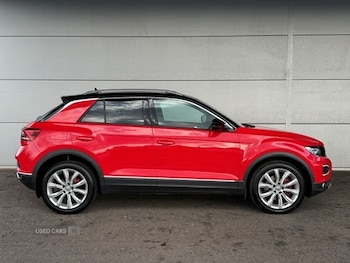 Used Volkswagen T-Roc 2020 for sale - 76095365: Photo