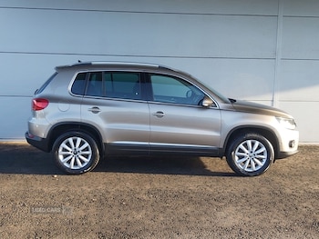 Used Volkswagen Tiguan 2015 for sale - 76887801: Photo