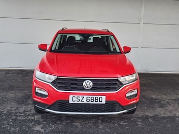 Used Volkswagen T-Roc 2018 for sale - 79084677: Photo