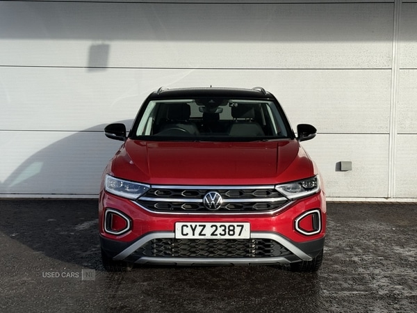 Used Volkswagen T-Roc 2023 for sale - 77050374: Photo 2
