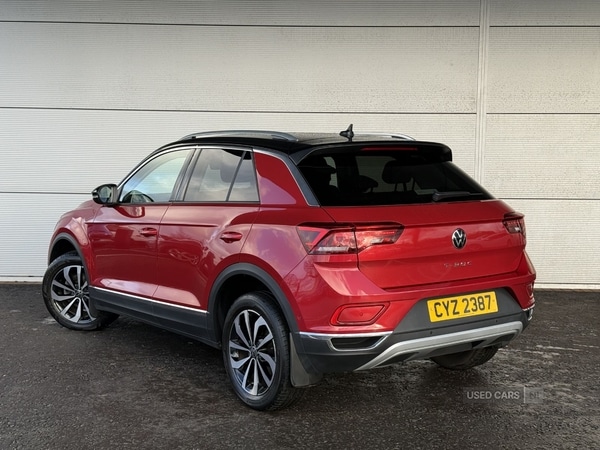 Used Volkswagen T-Roc 2023 for sale - 77050374: Photo 5