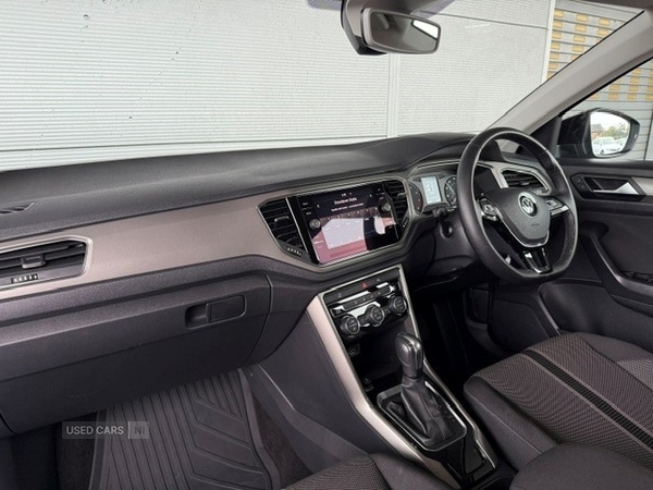 Used Volkswagen T-Roc 2020 for sale - 76573835: Photo 6