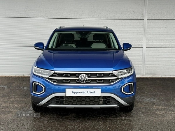 Used Volkswagen T-Roc 2022 for sale - 76167633: Photo 2
