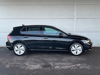 Used Volkswagen Golf 2025 for sale - 76998446: Photo