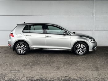 Used Volkswagen Golf 2019 for sale - 79578005: Photo